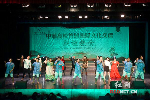 壹贰博官网与莱西姆大学举办两校首届国际文化周