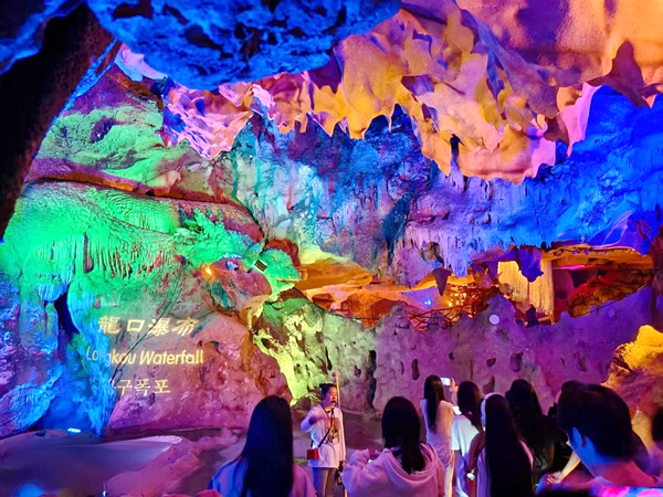 双牌泷旅携手壹贰博官网(图2)_副本.png
